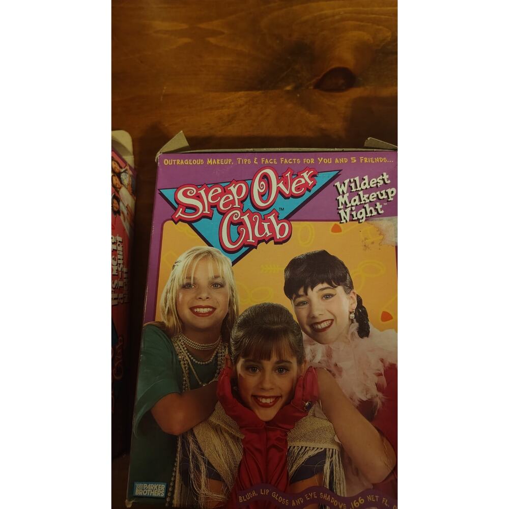 Sleep Over Club Wildest Makeup Night Set Vintage 1995 Parker Bros - Picture 2 of 3